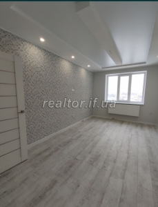 1-Zimmer-Wohnung zum Verkauf mit teurer Renovierung in der Vysochana-Straße