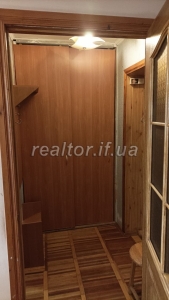 Prodayetsya_1_kimnatna_kvartyra_z_meblyamy_nepodalik_tsentru_mista_22758_5_1700823564.jpeg