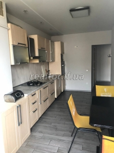 1 bedroom apartment for sale with renovation and furniture on Molodizhna Street