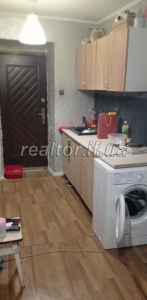 Продается 1 комнатная малосемейка в районе Коновальца Чорновола