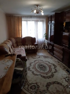 Продається 1кімнатна квартира по вулиці Двженка