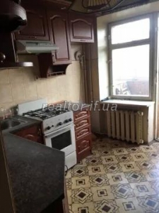 Продається 2 кімнатна квартира по вулиці Коновальця