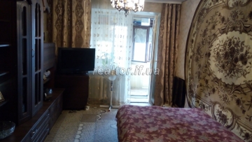 Продається 2 кімнатна квартира в районі Метро по вулиці Вовчинецька