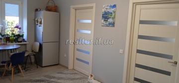 Продается 2 комнатная квартира в центральной части города по улице Млинарской