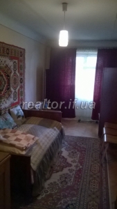For sale 2 bedroom apartment in the center without repair