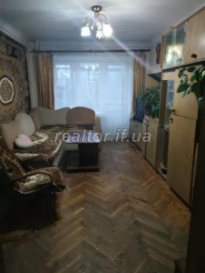 Продается 3 комнатная квартира в уютном дворе по улице Сахарова