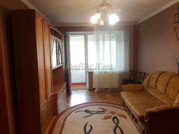 Продається 3 кімнатна квартира з автономним опаленням по вулиці Тролейбусна в районі Пасічна