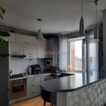 Продается 3 комнатная квартира с хорошим планированием по улице Галицкая в районе Пасечная