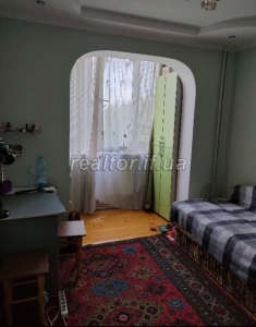 3-room apartment for sale with renovation and individual heating on Stusa Street