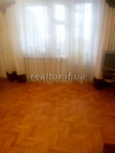 Продається 3кімнатна квартира по вулиці Хіміків