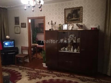 Продається 3кімнатна квартира по вулиці Короля Данила