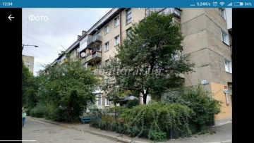 Продається 3кімнатна по вулиці Набережна