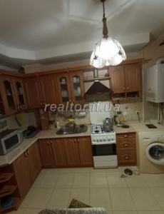 3 apartments for sale in a cozy area of ​​the city