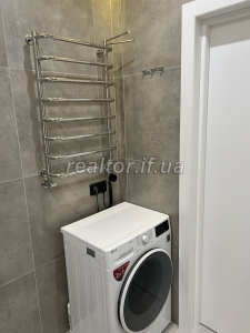 Prodayetsya_dvostoronnya_2_kimnatna_kvartyra_z_yevroremontom_po_vulytsi_Lyubachivskoho__22608_21_1693830708.jpeg