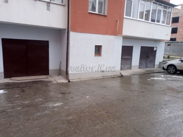 Garage for sale in a residential building in Pasichna district