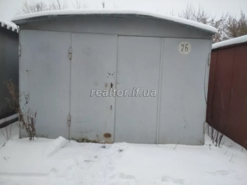 Продається гараж на вулиці Коновальця