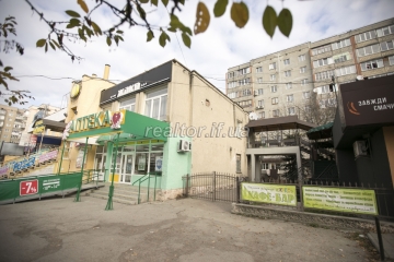 Fertiges Business Cafe Restaurant und Sauna zu verkaufen
