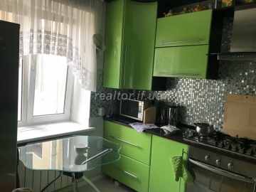 Продається квартира в районі Пасічна по вулиці Горбачевського