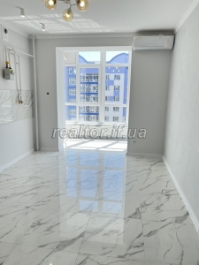One bedroom apartment for sale in the center of the sity