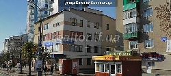 Продається офіс навпроти Велмарту по вул. Коновальця
