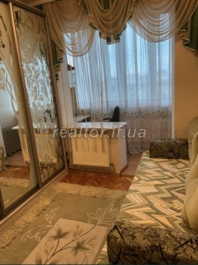 Prodayetsya_prostora_trokhkimnatna_kvartyra_z_remontom_po_vulytsi_Khotkevycha_poryad_Zorepadu_18687_5_1733482220.png