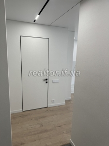 Prodayetsya_stylna_dvokhkimnatna_kvartyra_v_raioni_ZhK_Manhattan_23129_12_1719929241.jpeg