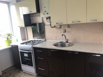Продається трьохкімнатна квартира по вулиці Бандери