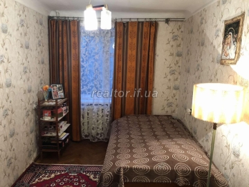 Three-room apartment for sale near the center on Pulyuya Street