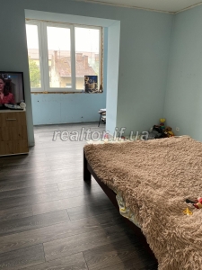 Prodayetsya_velyka_2_kimnatna_kvartyra_v_tsentri_mista_po_vulytsi_Mazepy_21502_2_1746541207.jpeg