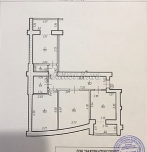 Продається велика 3 кімнатна вул Пасічна