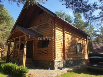 Country house for sale in the picturesque location of the Carpathians