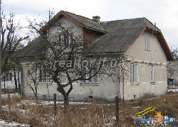 Продаю особняк в Брошневі