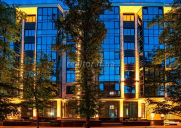 2-Sterne-Apartment in der Nähe von Shevchenka, Royal Hall