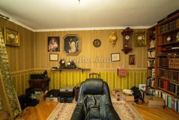 Prodazh_budynku_z_remontom_v_peredmisti_Ivano-Frankivska_-_Mykytyntsi__23534_13_1737467150.jpeg