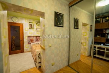 Prodazh_budynku_z_remontom_v_peredmisti_Ivano-Frankivska_-_Mykytyntsi__23534_1_1737467147.jpeg