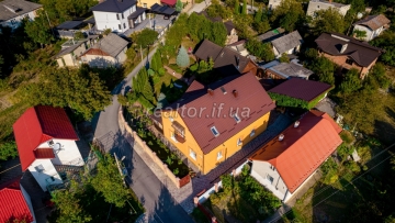 Prodazh_budynku_z_remontom_v_peredmisti_Ivano-Frankivska_-_Mykytyntsi__23534_6_1737467054.jpeg