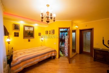 Prodazh_budynku_z_remontom_v_peredmisti_Ivano-Frankivska_-_Mykytyntsi__23534_7_1737467187.jpeg