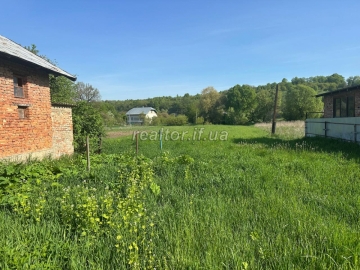 Prodazh_dilyanky_v_Pidpecherakh_ploshcheyu_23_sot_z_pidvedenymy_komunikatsiyamy_23754_5_1746010683.jpeg