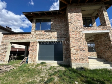 Sale of a solid house in a cozy location of the village of Vovchynets