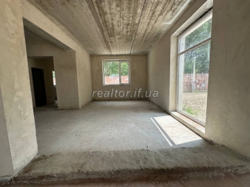 Prodazh_dupleksu_z_miskymy_komunikatsiyamy_v_seli_Vovchynets_vulytsya_Patriarkha_Volodymyra_23587_8_1749742474.jpeg