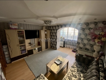 Sale of two bedroom apartment on Fedkovycha Street