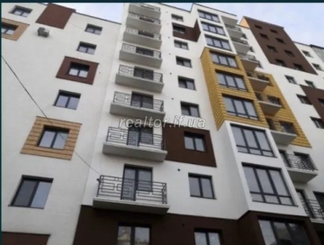 One-bedroom apartment for sale on Zaliznychna Street