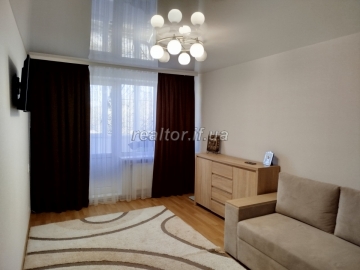Prodazh_dvokimnatnoyi_kvartyry_povnistyu_hotovoyi_do_prozhyvannya_po_vulytsi_Chornovola__23702_3_1744786774.jpeg