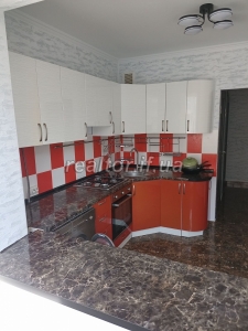 Prodazh_dvokimnatnoyi_kvartyry_z_remontom_po_vulytsi_Mykolaichuka_poruch_Arsenu_23770_7_1746516226.jpeg