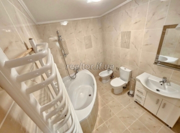 Prodazh_dvorivnevoyi_kvartyry_z_remontom_ta_meblyamy_v_novobudovi_po_vulytsi_Yevropeiska_23789_7_1747130667.jpeg