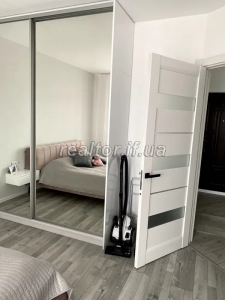 Prodazh_kvartyry_nepodalik__miskoho_ozera_z_remontom_ta_meblyamy__23579_7_1739869608.jpeg