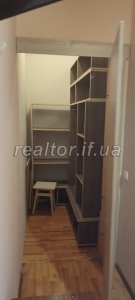 Prodazh_kvartyry_po_vulytsi_Bohdana_Khmelnytskoho_23794_0_1747219420.jpeg
