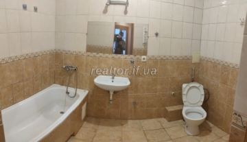 Prodazh_kvartyry_po_vulytsi_Bohdana_Khmelnytskoho_23794_4_1747219420.jpeg