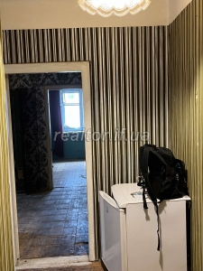 Wohnung zum Verkauf in der Karpatska Sich Straße