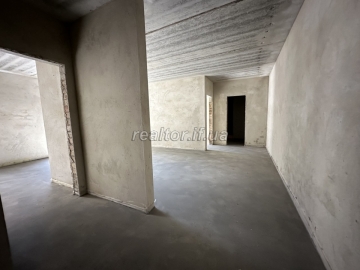 Prodazh_kvartyry_v_ZhK_Dolishnii_na_zruchnomu_2_poversi__23689_2_1743764743.jpeg